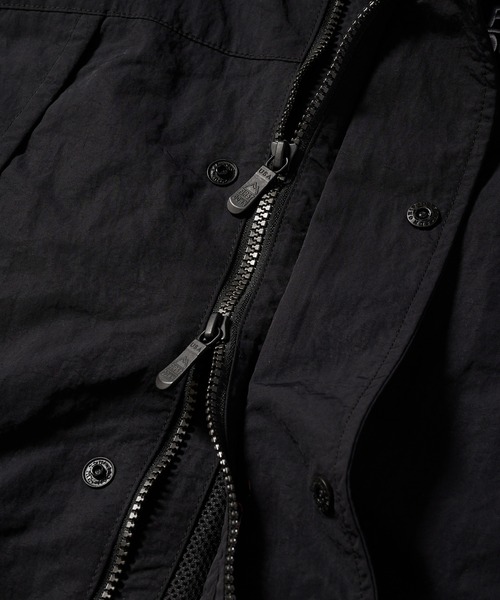 FIRST DOWN（ファーストダウン）の「モータウンジャケット タスランナイロン（マウンテンパーカー・メンズ・ブラック/ブルー/ブラウン/レオパード/イエロー/パープル/グリーン/オフホワイト/ブラック系その他/グレー系カモフラージュ/ライトブラウン・S/L/XL/XXL/M）」の13枚目の写真