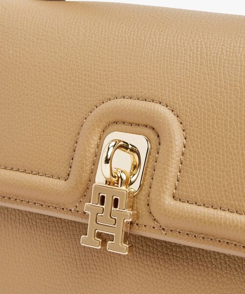 TOMMY HILFIGER（トミーヒルフィガー）の「エタニティミニサッチェルバッグ（ショルダーバッグ・レディース・ベージュ/ブラック/ピンク・FREE）」の11枚目の写真