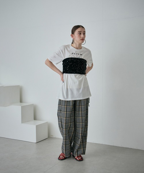 ROSE BUD（ローズバッド）の「(CREOLME)スパンコールチューブトップ（その他トップス・レディース・ブラック・ONE SIZE）」の2枚目の写真