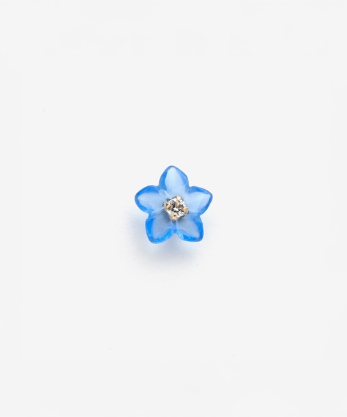 BLOOM(ブルーム)の「K10 イエローゴールド ブルークォーツ ネモフィラ ピアス 片耳用 BLOOM/ブルーム(ピアス(片耳用)・レディース・イエローゴールド・-)」の2枚目の写真