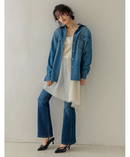 Re:EDIT（リエディ）の「[2025SS COLLECTION][低身長/高身長サイズ有][美脚見えシルエット]ストレッチデニムキックフレアパンツ（デニムパンツ・レディース・ブラック系その他/ブルー/ネイビー/ブルー系その他・SHORT/SMALL/MEDIUM/TALL/LARGE）」の22枚目の写真