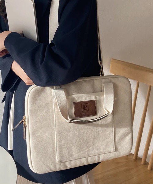 merrylatte（メリーラテ）の「2wayキャンバスPCケース（トートバッグ・レディース・アイボリー・FREE）」の7枚目の写真