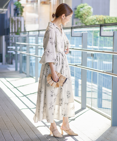 フ*ン様 【お値下げします☆美品】IENA イエナ 花柄 ストライプ ワンピース イエナIENA スキッパー花柄ストライプワンピース36