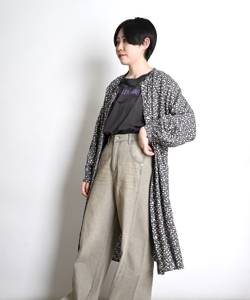 MARAI(マーライ)の「花柄 前開きシャツワンピース 長袖 ロング丈(シャツワンピース・レディース・グレー/チャコール/ライトグリーン・フリー)」の12枚目の写真