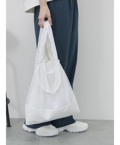 Samansa Mos2 blue（サマンサモスモスブルー）の「マルチWAYメッシュトート（ハンドバッグ・レディース・ブラック/グレー/ホワイト・F）」の5枚目の写真