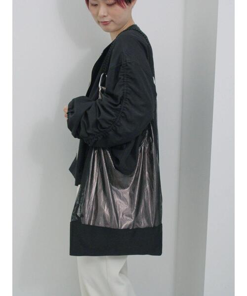 Samansa Mos2 blue（サマンサモスモスブルー）の「マルチWAYメッシュトート（ハンドバッグ・レディース・ブラック/グレー/ホワイト・F）」の22枚目の写真
