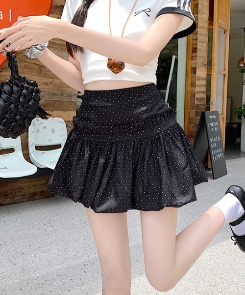 Teem Store(チームストア)の「【インパン付き】ドット柄フレアバルーンミニスカート(スカート・レディース・ホワイト/ブラック・S/M)」の5枚目の写真