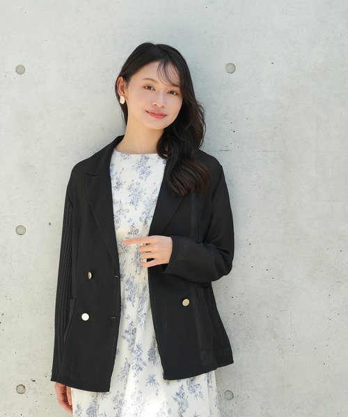 TRUDEA(トルディア)の「メッシュ ダブルボタンジャケット(テーラードジャケット・レディース・ブラック/ベージュ・MEDIUM/LARGE)」の11枚目の写真