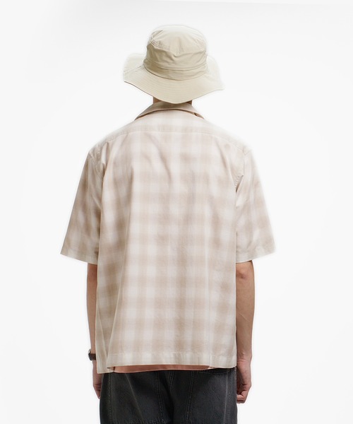 LACOSTE(ラコステ)の「リネンブレンドオープンカラーオンブレチェックシャツ(シャツ/ブラウス・メンズ・グレー/グレイッシュブルー/ブラウン/ブラック/オフホワイト/ネイビー・39/38/41/40)」の20枚目の写真