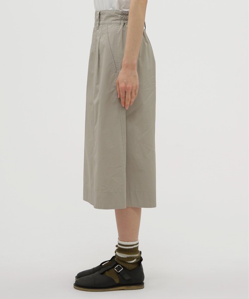 MHL.（エムエイチエル）の「FINE COMPACT COTTON POPLIN（スカート