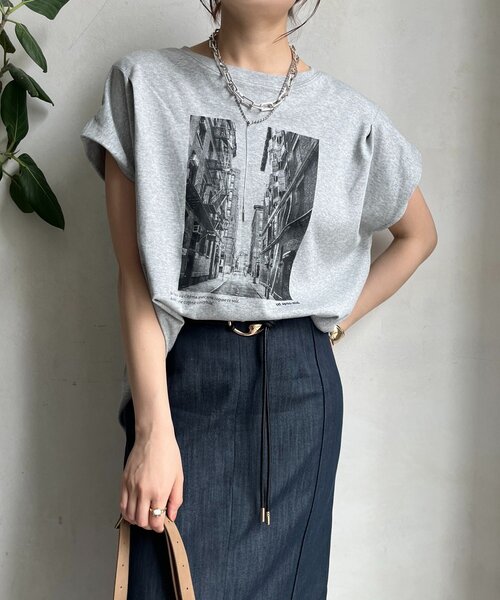 DouDouエンボスバックジップTEE エンボスバックジップTEE | DOUDOU(ドゥドゥ)レディース | PAL