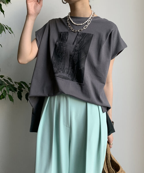 WEB限定】バックジップフォトプリントTEE（Tシャツ/カットソー