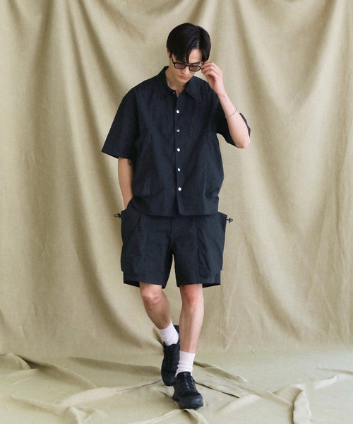 VERON(ヴァロン)の「コットンナイロンキャンバスサイドコードビッグマルチポケットハーフスリーブシャツジャケット セットアップ対応(シャツ/ブラウス・メンズ・ブラック/オリーブ/ベージュ・L/M)」の11枚目の写真