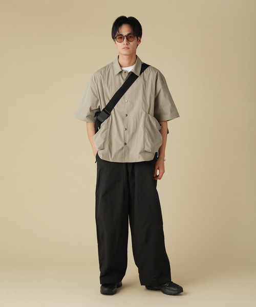 VERON(ヴァロン)の「コットンナイロンキャンバスサイドコードビッグマルチポケットハーフスリーブシャツジャケット セットアップ対応(シャツ/ブラウス・メンズ・ブラック/オリーブ/ベージュ・L/M)」の18枚目の写真