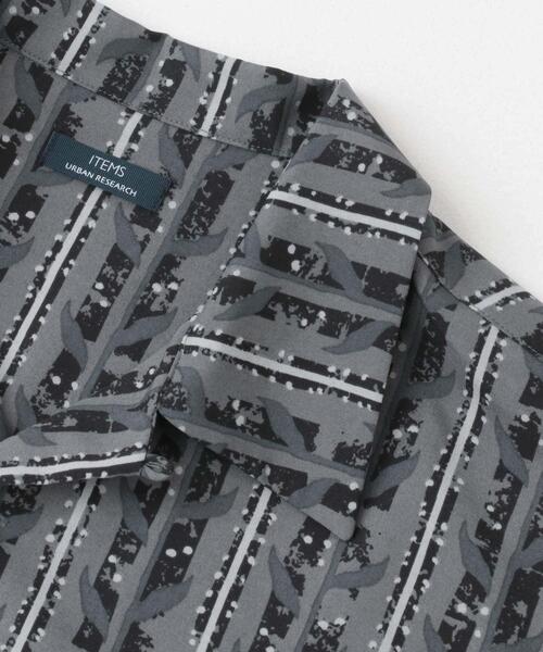 ITEMS URBANRESEARCH（アイテムズ アーバンリサーチ）の「リーフプリントオープンカラー半袖シャツ（シャツ/ブラウス・メンズ・ブラウン/ブラック/ベージュ・LARGE/MEDIUM）」の21枚目の写真