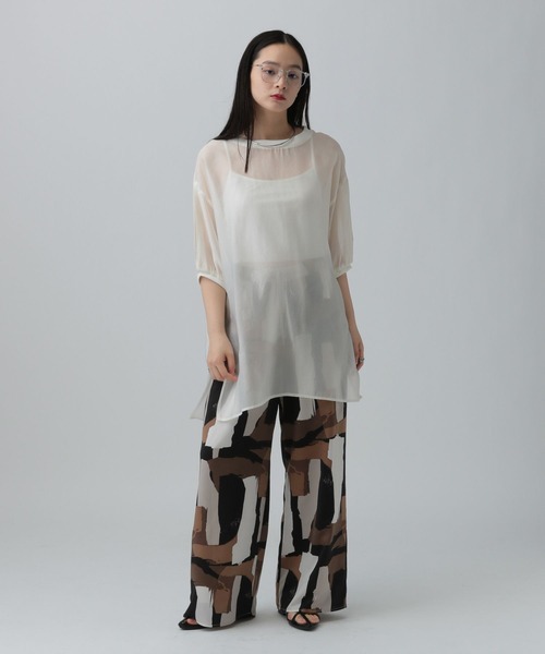 LEPSIM（レプシィム）の「シアーリブチュニックワンピース　452355（チュニック・レディース・アイボリー/ブラック/ブラウン・FREE）」の20枚目の写真