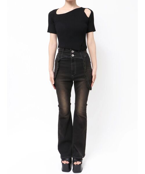 EMODA(エモダ)の「スキンラインショートスリーブニット(ニット/セーター・レディース・ピンク/アイボリー/ブラック/グレー・FREE)」の13枚目の写真