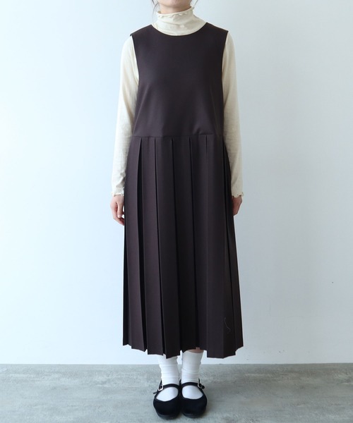 bulle de savon（ビュルデサボン）の「△2/60 サキソニー プリーツワンピース（ワンピース・レディース・ダークブラウン/ブラック・FREE）」の17枚目の写真