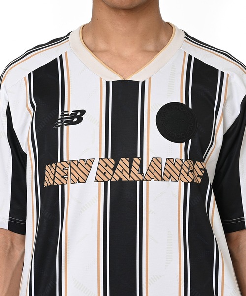 NEW BALANCE(ニューバランス)の「グラフィック ショートスリーブシャツ(Tシャツ/カットソー・メンズ・ブラック/ホワイト×ブラック・XX-LARGE/X-LARGE/LARGE/MEDIUM/SMALL)」の7枚目の写真