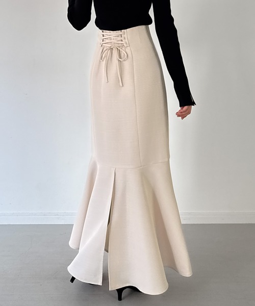 mipiarl(ミピアール)の「ハイウエストレースアップツイードマーメイドスカート(スカート・レディース・アイボリー/ブラック/チャコール・SMALL/LARGE/MEDIUM)」の1枚目の写真