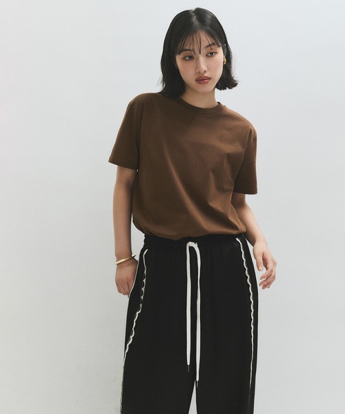 ADAM ET ROPE'(アダムエロペ)の「ROYAL OG Tシャツ(Tシャツ/カットソー・レディース・ホワイト/ブラウン・FREE)」の10枚目の写真