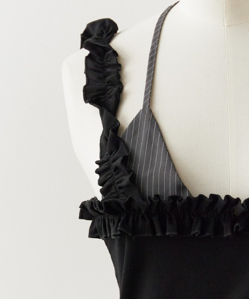 ROOPTOKYO(ループトウキョウ)の「Faux Layered Frilled Camisole / フェイクレイヤード フリルキャミソール 夏物 夏服(キャミソール・レディース・グレー/ブラック・FREE)」の15枚目の写真