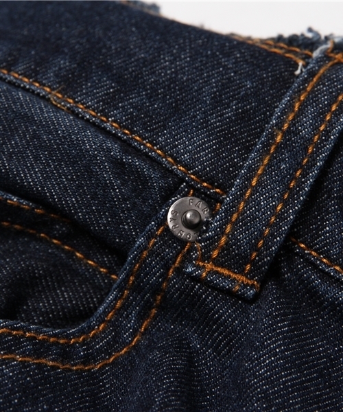 LOWRYS FARM（ローリーズファーム）の「フリンジデニムクロップド　707488（デニムパンツ・レディース・ブルー/ネイビー・LARGE/MEDIUM）」の12枚目の写真