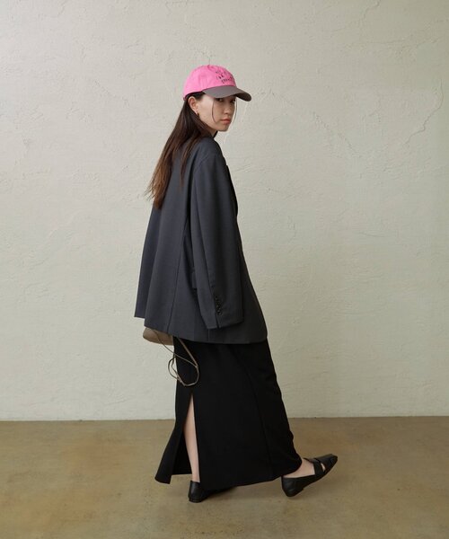 Omekashi(オメカシ)の「パワショルテーラードジャケット(テーラードジャケット・レディース・ネイビー/ボルドー/グレー/ブラウン/キャメル・38/36)」の12枚目の写真