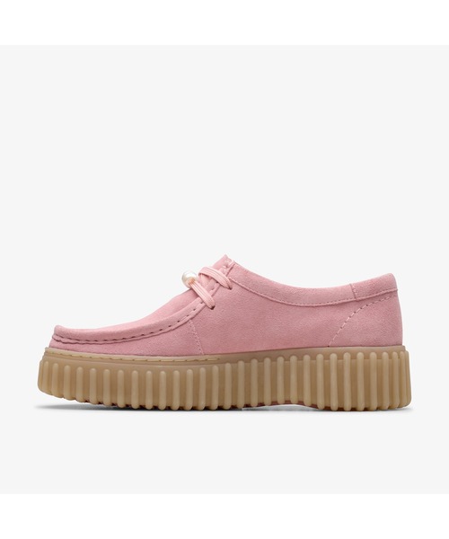 Clarks(クラークス)の「Torhill Bee / トーヒルビー(ダスティーローズスエード)(モカシン/デッキシューズ・レディース・ピンク・UK6/UK5.5/UK5/UK4.5/UK4/UK3.5/UK3)」の2枚目の写真