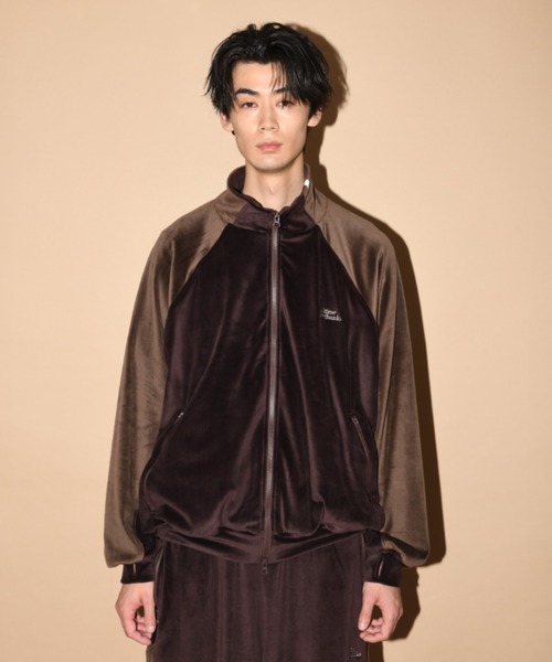SUPERTHANKS（スーパーサンクス）の「ベロアコンビネーションブルゾンVelour Panel Stand-collar Blouson（ブルゾン・メンズ・ブラウン/ブラック×グレー/ブラック×ブラック・L/M/S）」の7枚目の写真
