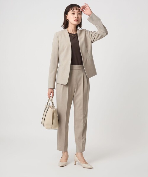 green label relaxing（グリーンレーベルリラクシング）の「［size SHORT/TALLあり］ダブルクロス テーパード パンツ ウォッシャブル ストレッチ（スラックス・レディース・ベージュ/ネイビー/ブラック/グレー・38/36/34/SHORT/46/44/42/40/TALL）」の18枚目の写真
