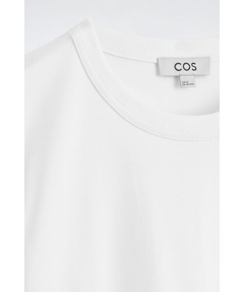 COS(コス)の「インターロック コットン クルーネックTシャツ(Tシャツ/カットソー・メンズ・ホワイト/ライトブルー/ブラック/ネイビー系・L/S/XL/M/XS)」の19枚目の写真