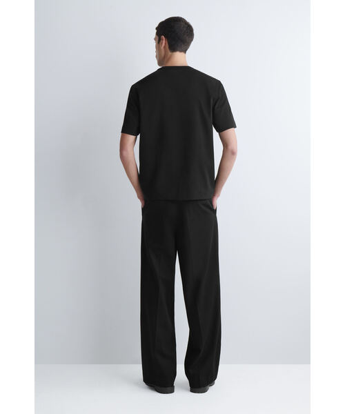 COS(コス)の「インターロック コットン クルーネックTシャツ(Tシャツ/カットソー・メンズ・ホワイト/ライトブルー/ブラック/ネイビー系・L/S/XL/M/XS)」の22枚目の写真