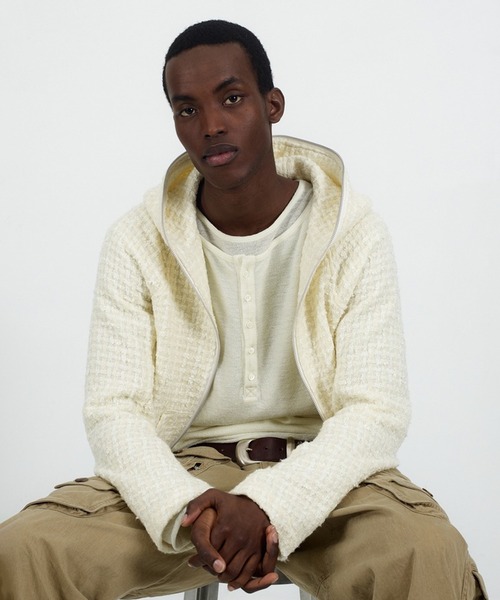 NVRFRGT(ネヴァーフォーゲット)の「FULL ZIP UP HOODIE(パーカー・メンズ・ホワイト/ブラック・1/2)」の1枚目の写真