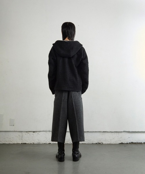NVRFRGT(ネヴァーフォーゲット)の「FULL ZIP UP HOODIE(パーカー・メンズ・ホワイト/ブラック・1/2)」の10枚目の写真