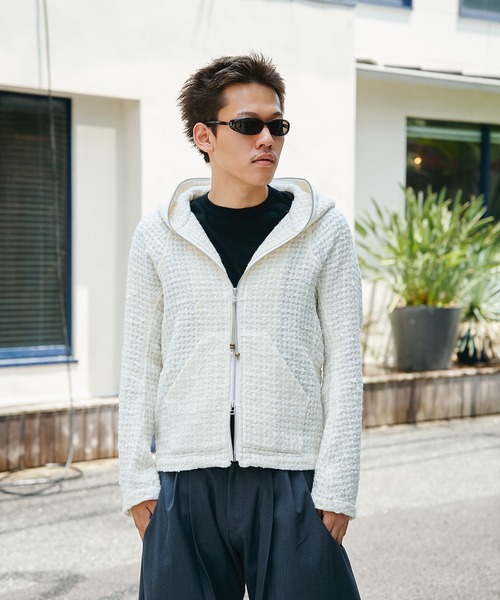 NVRFRGT(ネヴァーフォーゲット)の「FULL ZIP UP HOODIE(パーカー・メンズ・ホワイト/ブラック・1/2)」の16枚目の写真