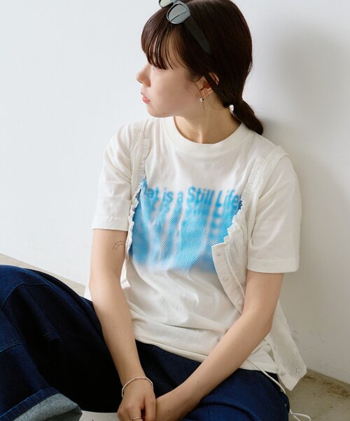 WHIMSIC(ウィムジック)の「【UNISEX】 ミラージュ シルクスクリーン プリントT(Tシャツ/カットソー・レディース・ネイビー/ホワイト・1/2)」の1枚目の写真