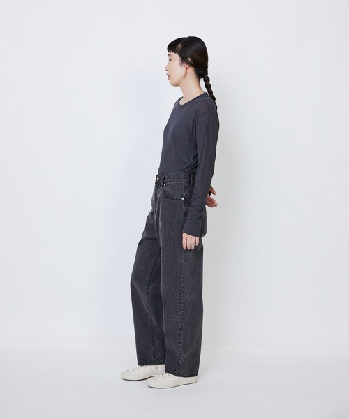 LOISIR(ロワズィール)の「モンローデニム(デニムパンツ・レディース・ブラック系その他/インディゴブルー・40/38/36)」の14枚目の写真