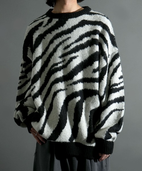 Starting Over（スターティングオーバー）の「アニマル グラデーション 総柄 プルオーバー クルーネック シャギーニット（ニット/セーター・メンズ・ベージュ/ブラック/ブラック×ホワイト/グレー/ネイビー/ブラック×グレー・M/L）」の3枚目の写真