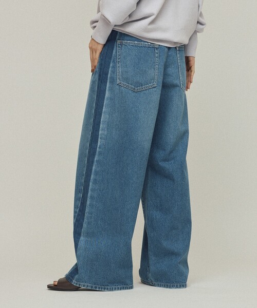 Johnbull（ジョンブル）の「JOHNBULL/ジョンブル サイドラインデニムパンツ / ワイドシルエット カーブデニム / JL253P10（デニムパンツ・レディース・ブラック/ネイビー・M/S）」の21枚目の写真