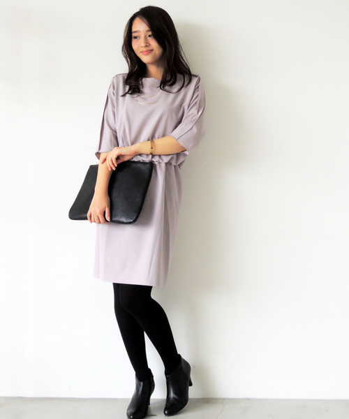 N.(N. Natural Beauty Basic)(エヌエヌナチュラルビューティーベーシック)の「テープフリルドルマンワンピース(ワンピース・レディース・ベージュ/ネイビー/グレー/ブラック・MEDIUM)」の2枚目の写真