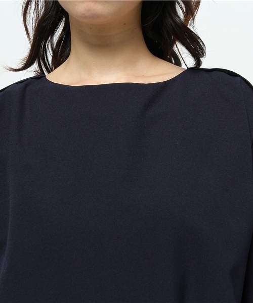 N.(N. Natural Beauty Basic)(エヌエヌナチュラルビューティーベーシック)の「テープフリルドルマンワンピース(ワンピース・レディース・ベージュ/ネイビー/グレー/ブラック・MEDIUM)」の9枚目の写真