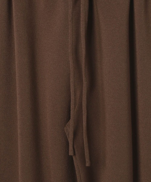 LEPSIM（レプシィム）の「12ゲージ総針フレアパンツ　571632（その他パンツ・レディース・ブラック/ワインレッド/ブラウン・FREE）」の19枚目の写真