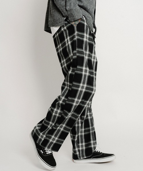 Subciety(サブサエティ)の「Variety slacks(スラックス・メンズ・ブラック/グレー/ブラック系その他/グリーン/レッド・SMALL/MEDIUM/LARGE/X-LARGE)」の3枚目の写真