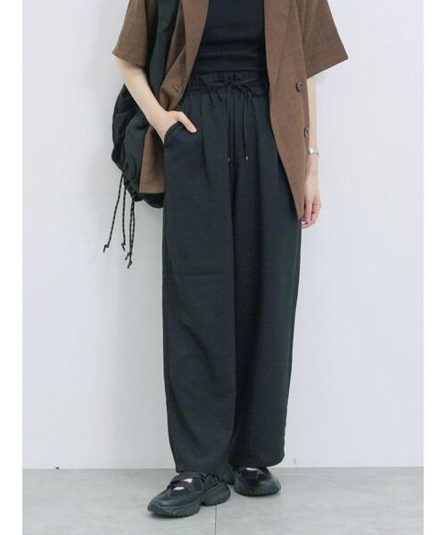 Samansa Mos2 blue（サマンサモスモスブルー）の「ウエストフリルイージーパンツ（その他パンツ・レディース・ブラウン/ベージュ/ブラック/チャコールグレー・F）」の12枚目の写真