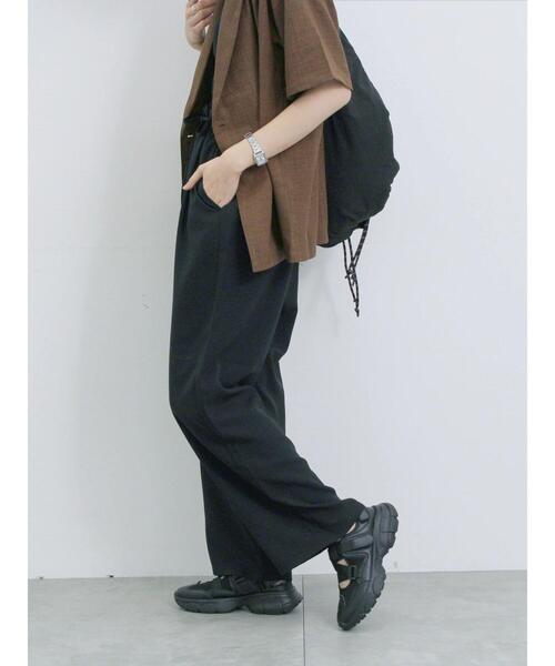 Samansa Mos2 blue（サマンサモスモスブルー）の「ウエストフリルイージーパンツ（その他パンツ・レディース・ブラウン/ベージュ/ブラック/チャコールグレー・F）」の13枚目の写真