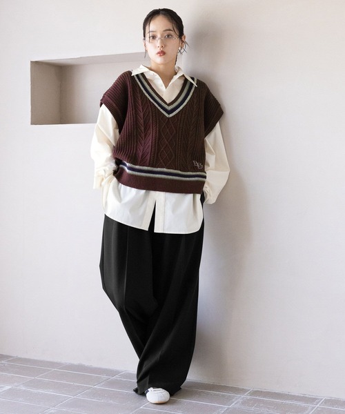 RAGEBLUE（レイジブルー）の「サイドリボン/デザインルーズシャツ（シャツ/ブラウス・レディース・オフホワイト/ワインレッド/ブラック/ブルー・FREE）」の17枚目の写真