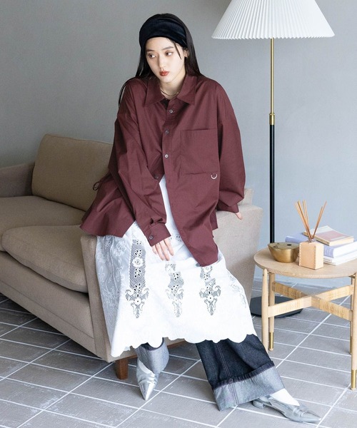 RAGEBLUE（レイジブルー）の「サイドリボン/デザインルーズシャツ（シャツ/ブラウス・レディース・オフホワイト/ワインレッド/ブラック/ブルー・FREE）」の8枚目の写真