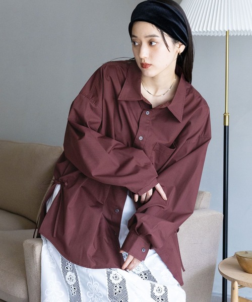 RAGEBLUE（レイジブルー）の「サイドリボン/デザインルーズシャツ（シャツ/ブラウス・レディース・オフホワイト/ワインレッド/ブラック/ブルー・FREE）」の6枚目の写真