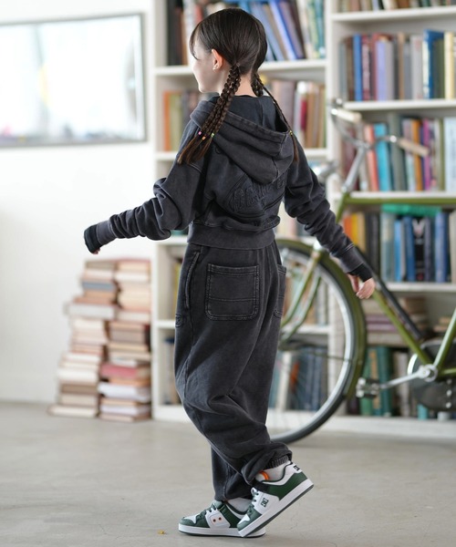 DC（ディーシー）の「DC/ディーシー 25 KD HIDDEN FLEECE PANT キッズ ロンパン YPT254508（その他パンツ・キッズ・ベージュ/ブラック・130cm/140cm/150cm/160cm）」の7枚目の写真